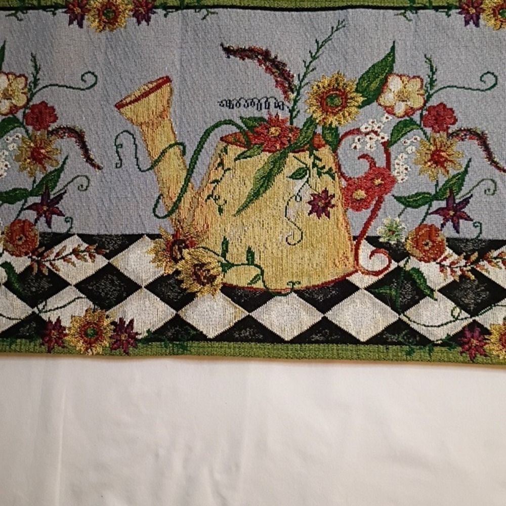 Tapestry Table Runner‎ Watering Can Floral Garden Rustic Farmhouse Kitchen Decor